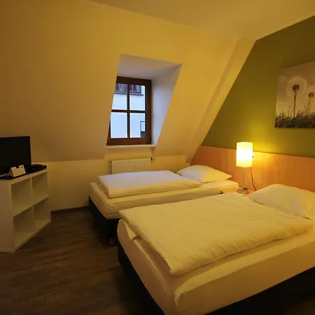 Weisses Ross Hotel 3*