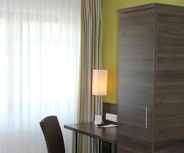 Otel Weisses Ross 3*