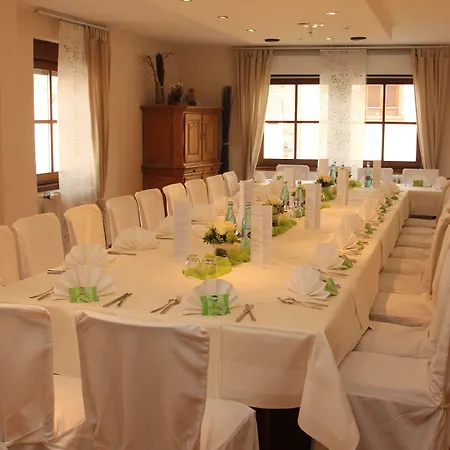 Hotel Weisses Ross 3*
