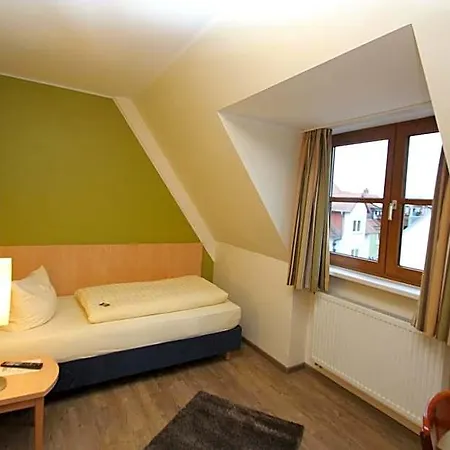 Hotel Weisses Ross 3*