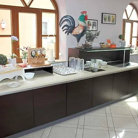 Hotel Weisses Ross 3*