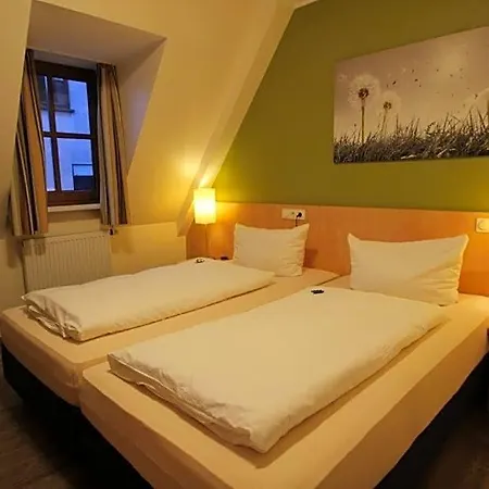 Hotel Weisses Ross Kleinostheim