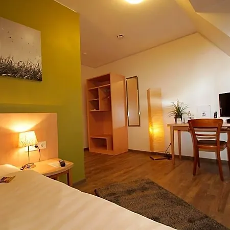 Weisses Ross Hotel